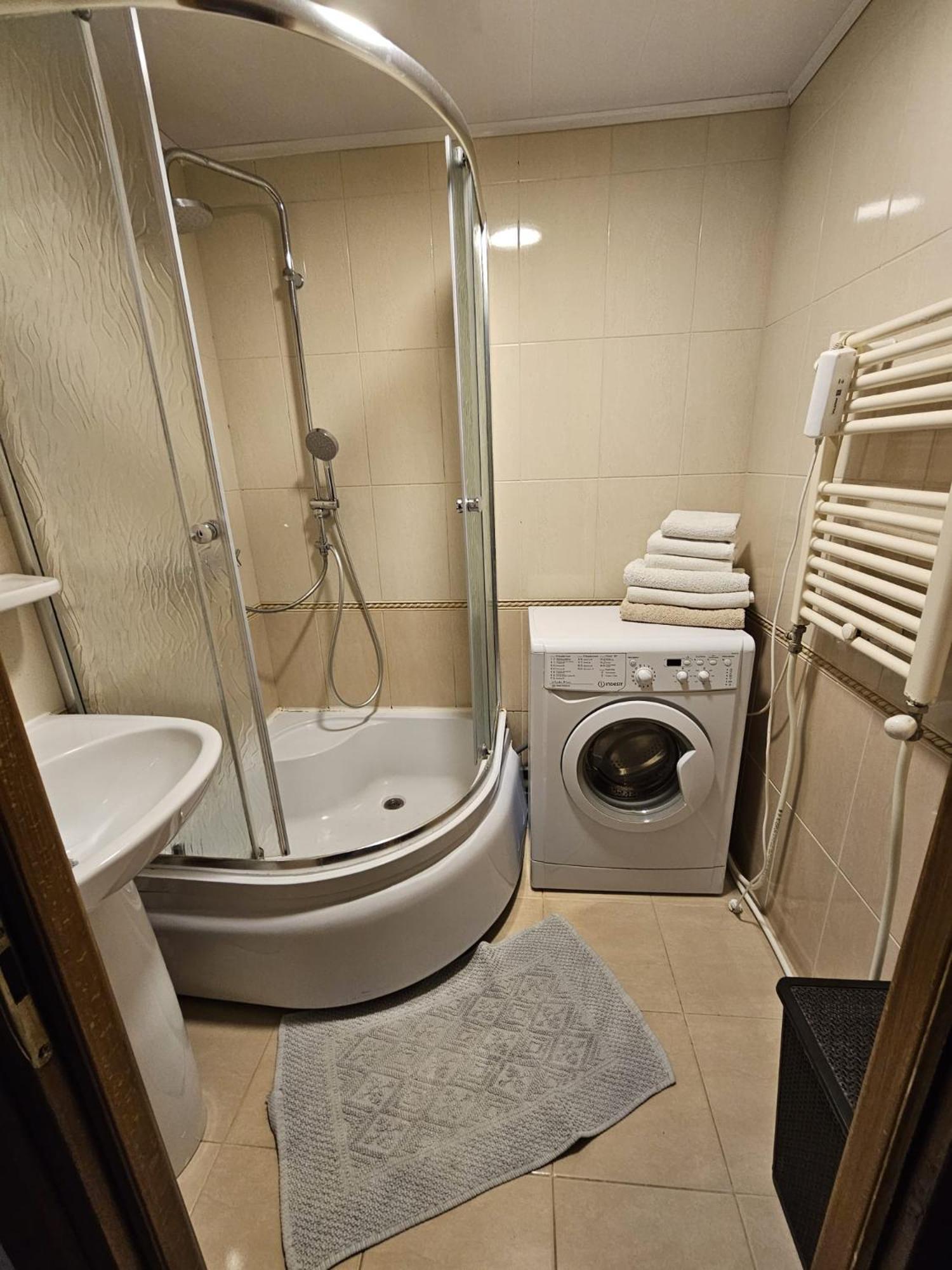 Apartament 2 Bedrooms, Botanica Chisinau Eksteriør bilde