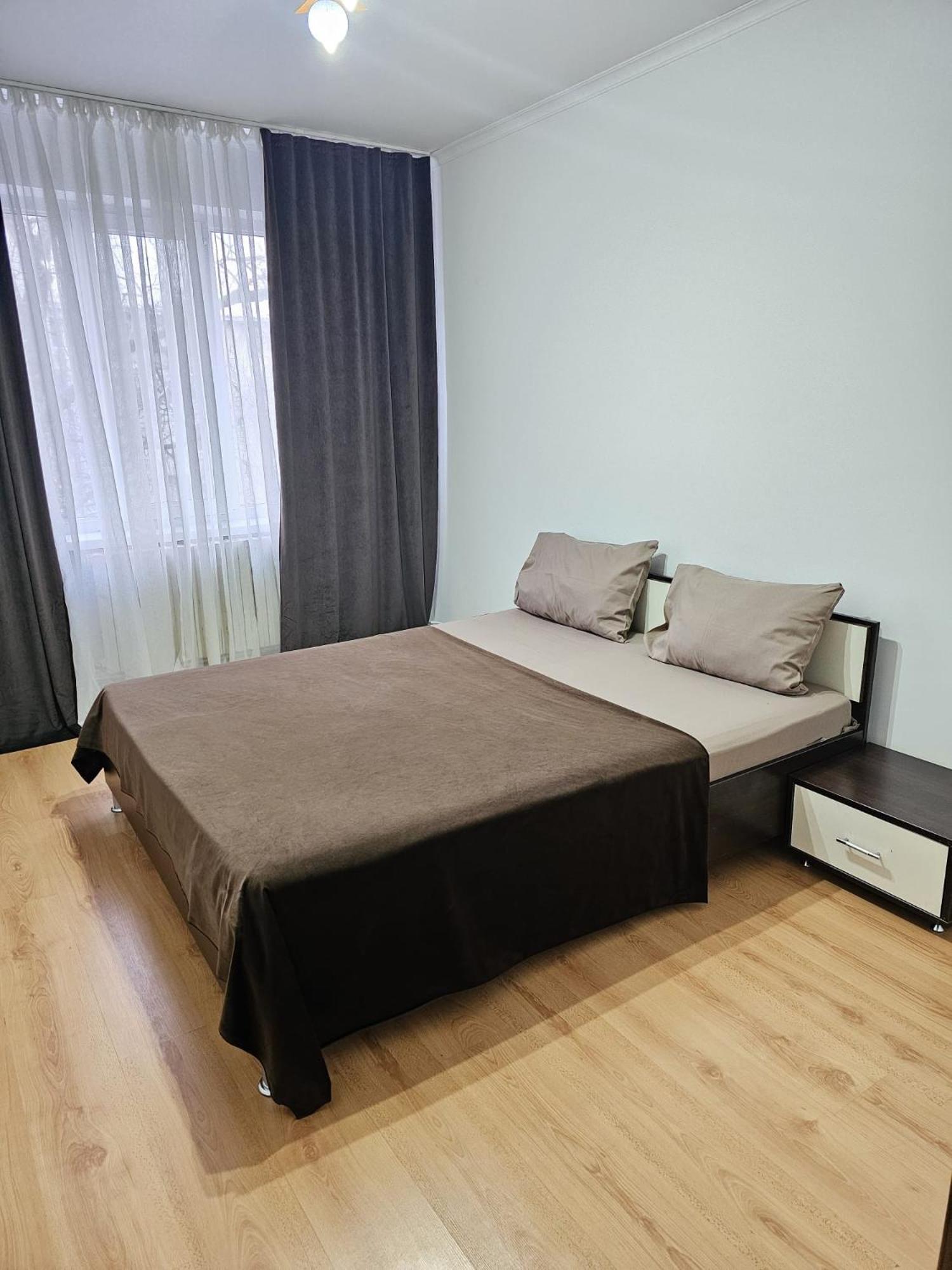 Apartament 2 Bedrooms, Botanica Chisinau Eksteriør bilde