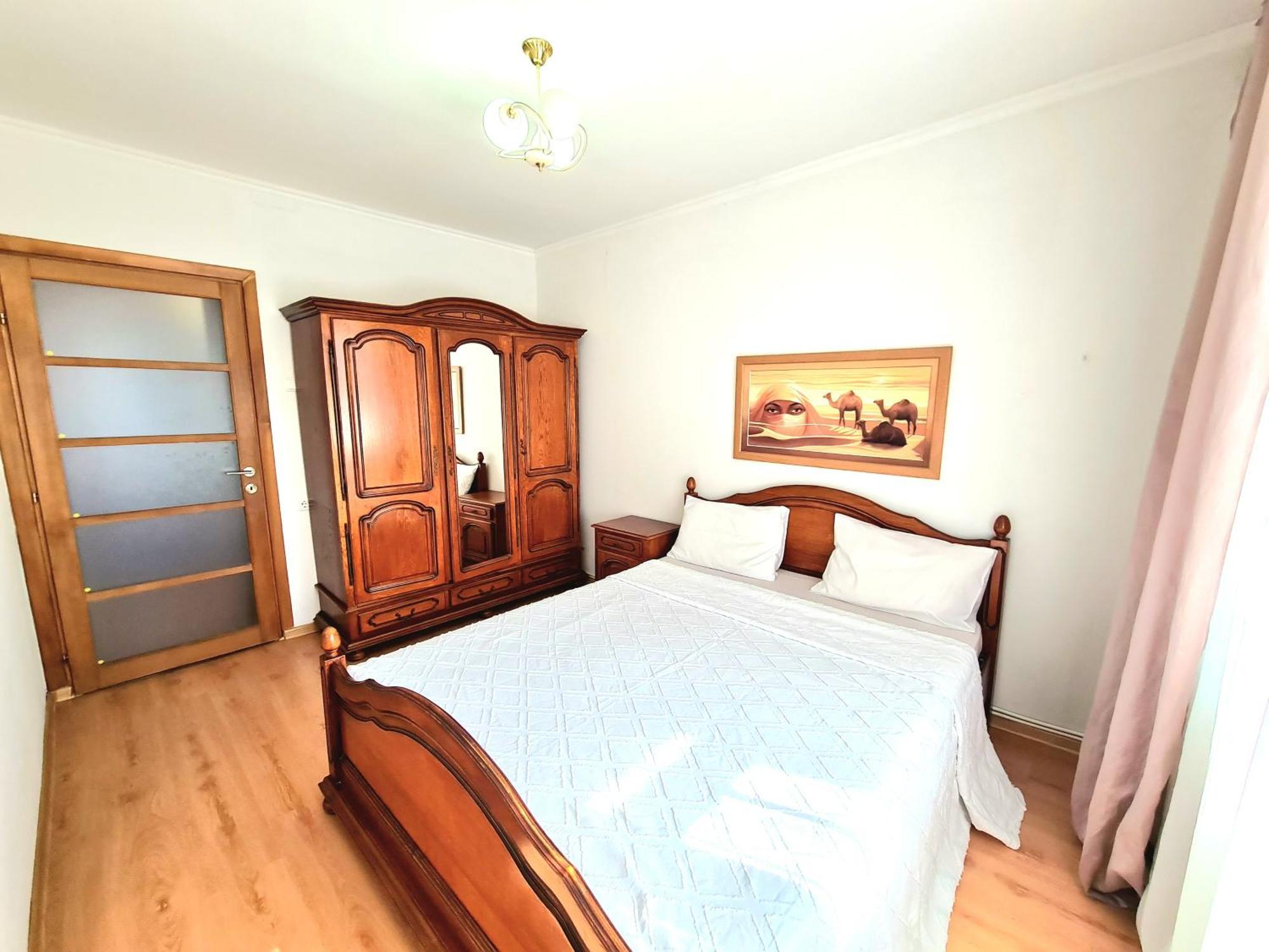 Apartament 2 Bedrooms, Botanica Chisinau Eksteriør bilde